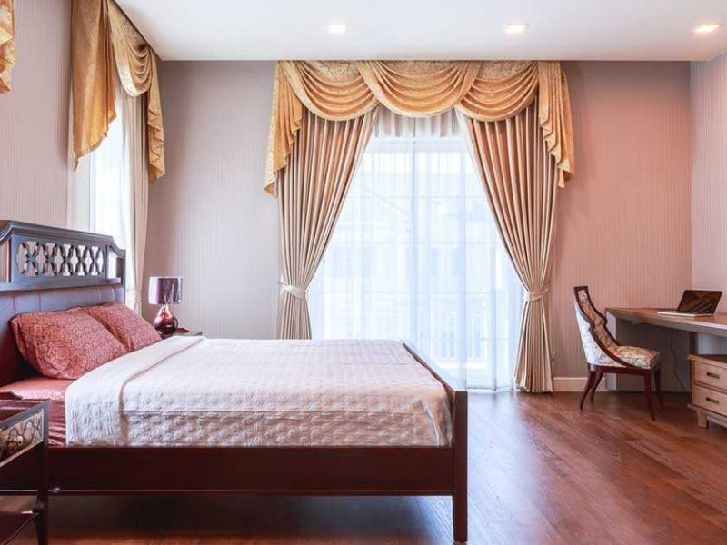 RV040 - Rèm vải cổ điển nữ hoàng sang trọng