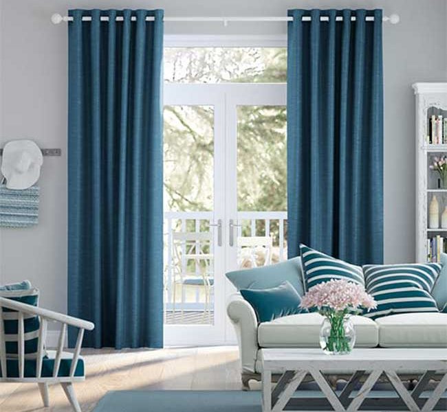 RV003 - Màn Vải Chống Nắng Cản Sáng Màu Xanh Hiện Đại